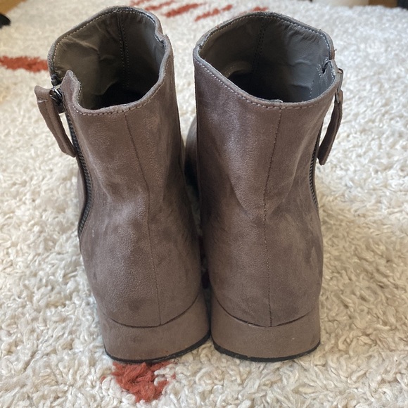 Zara Suede Ankle Bootie - Picture 6 of 7